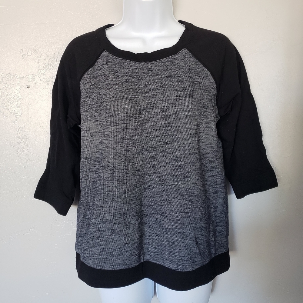 Theory Women's Small Raglan T-shirt Grey Black Stretchy Top Tee Quarter Sleeve
